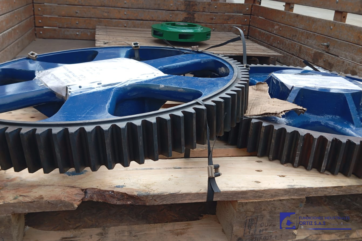 Fabricación y Reparación de Coronas y Piñones Fundiciones Ortiz